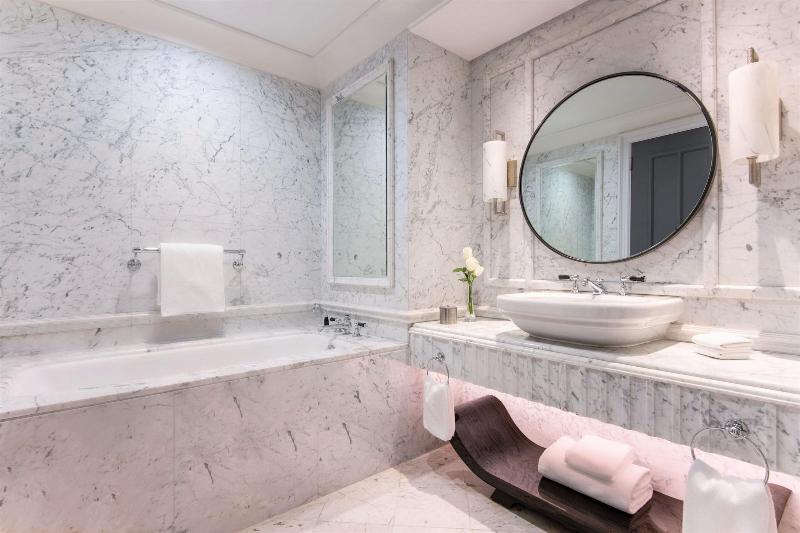 The Ritz-Carlton, Doha - Oda