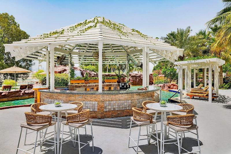 The Ritz-Carlton, Doha - Havuz