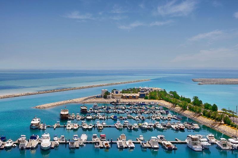 The Ritz-Carlton, Doha - Plaj