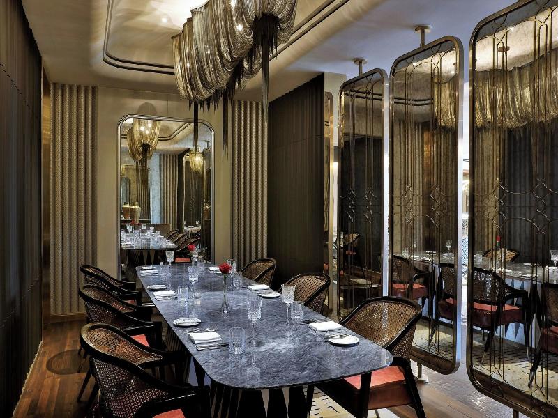 The Ritz-Carlton, Doha - Restoran