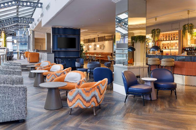 Hilton Leeds City - Bar