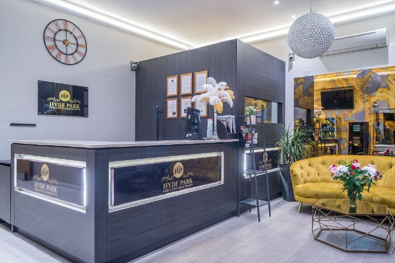 Hyde Park Executive Apartments - Lobi