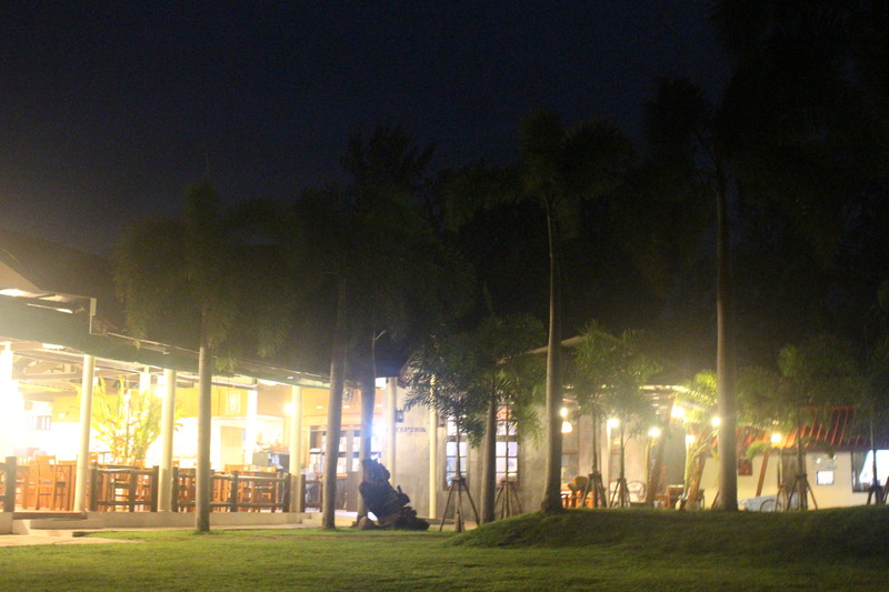 Golden Bay Cottages - Lobi
