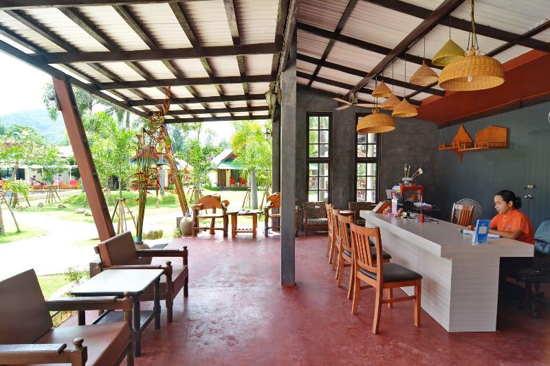 Golden Bay Cottages - Lobi