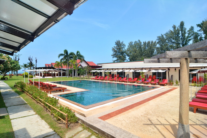 Golden Bay Cottages - Havuz