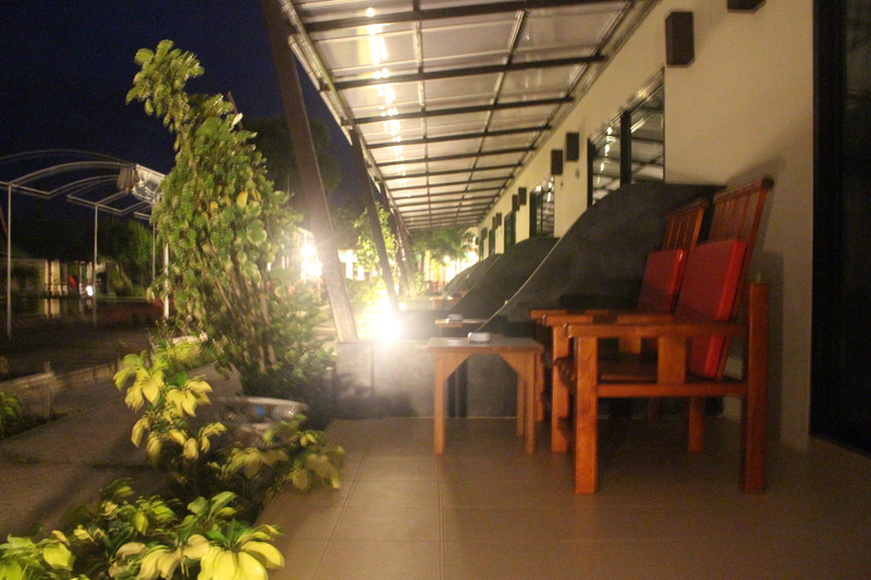 Golden Bay Cottages - Teras