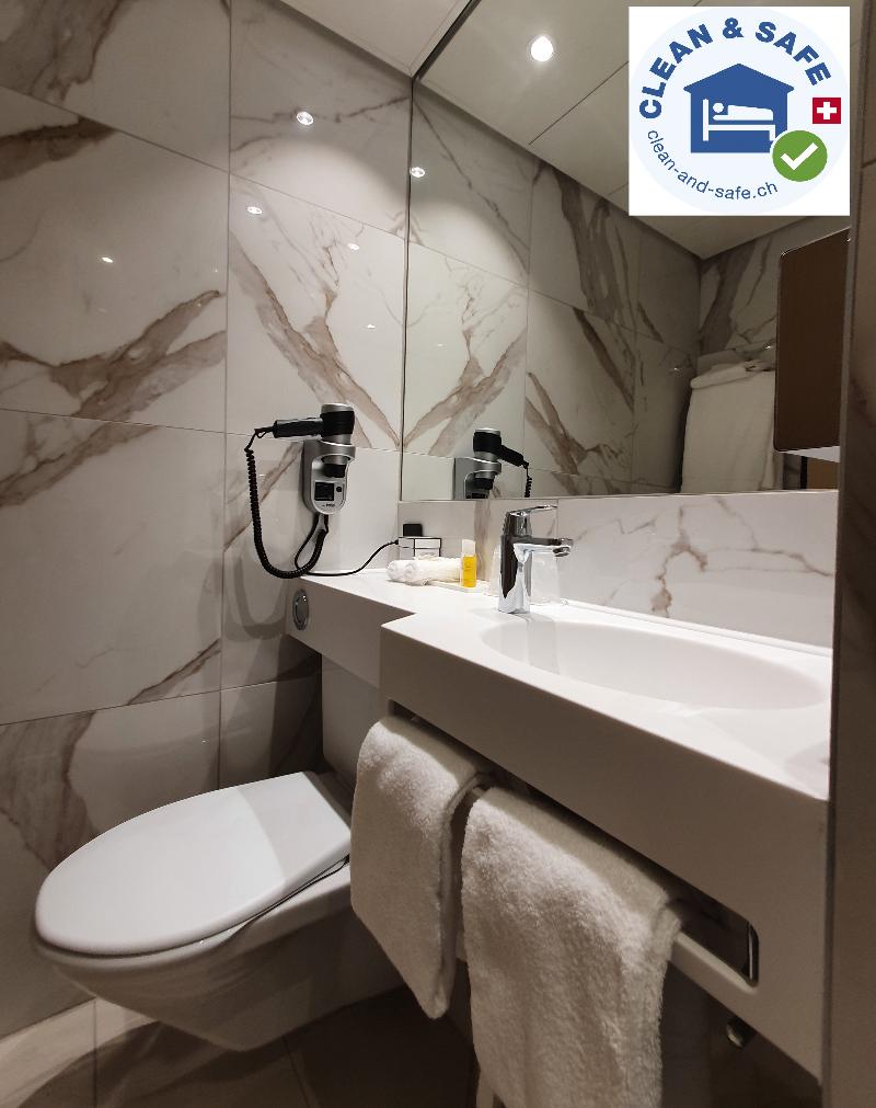 Nash Airport Hotel - Oda