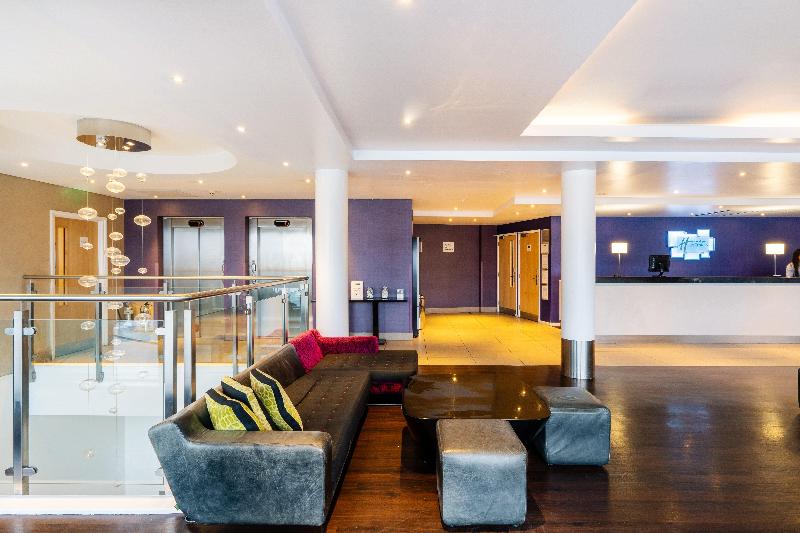 Holiday Inn Express Dundee - Lobi