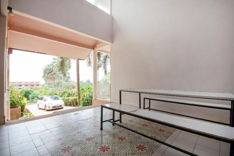 Capital O 1111 Ananda Lanta Resort - Lobi