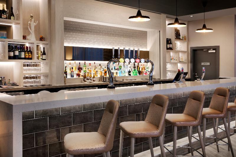 Leonardo Hotel London Watford - Bar