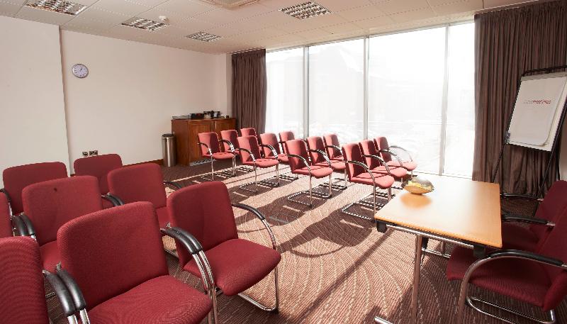 Leonardo Hotel London Watford - Toplantı