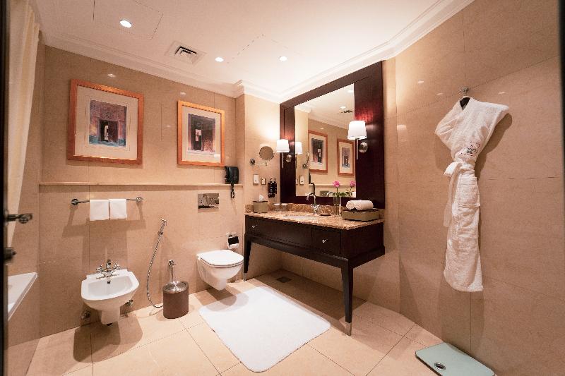 Millennium Hotel Doha - Oda