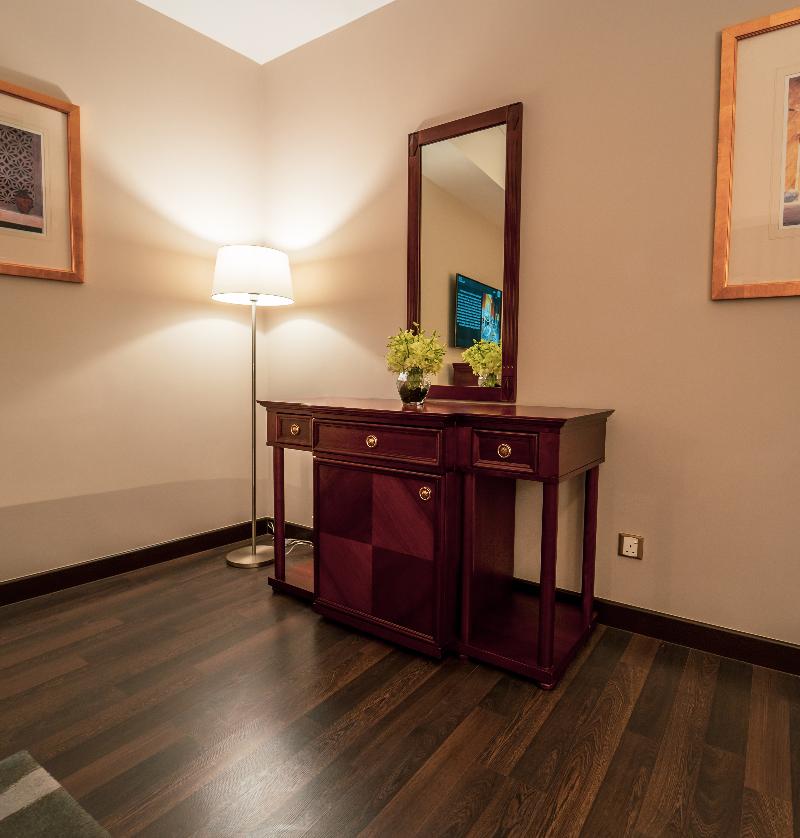 Millennium Hotel Doha - Oda