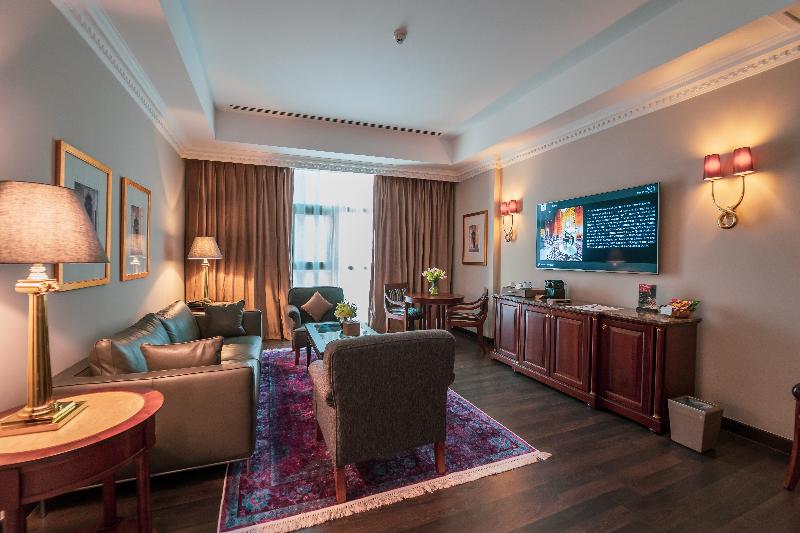 Millennium Hotel Doha - Oda