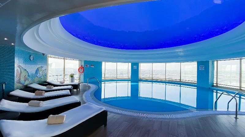 Millennium Hotel Doha - Havuz