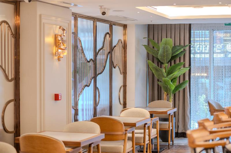 Grand Hilarium Hotel - Lobi