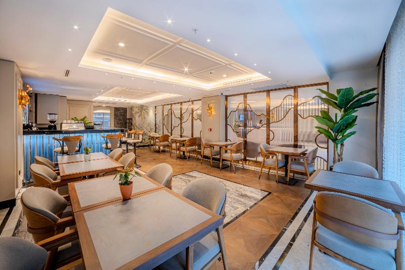 Grand Hilarium Hotel - Lobi