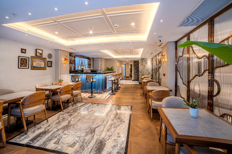 Grand Hilarium Hotel - Lobi