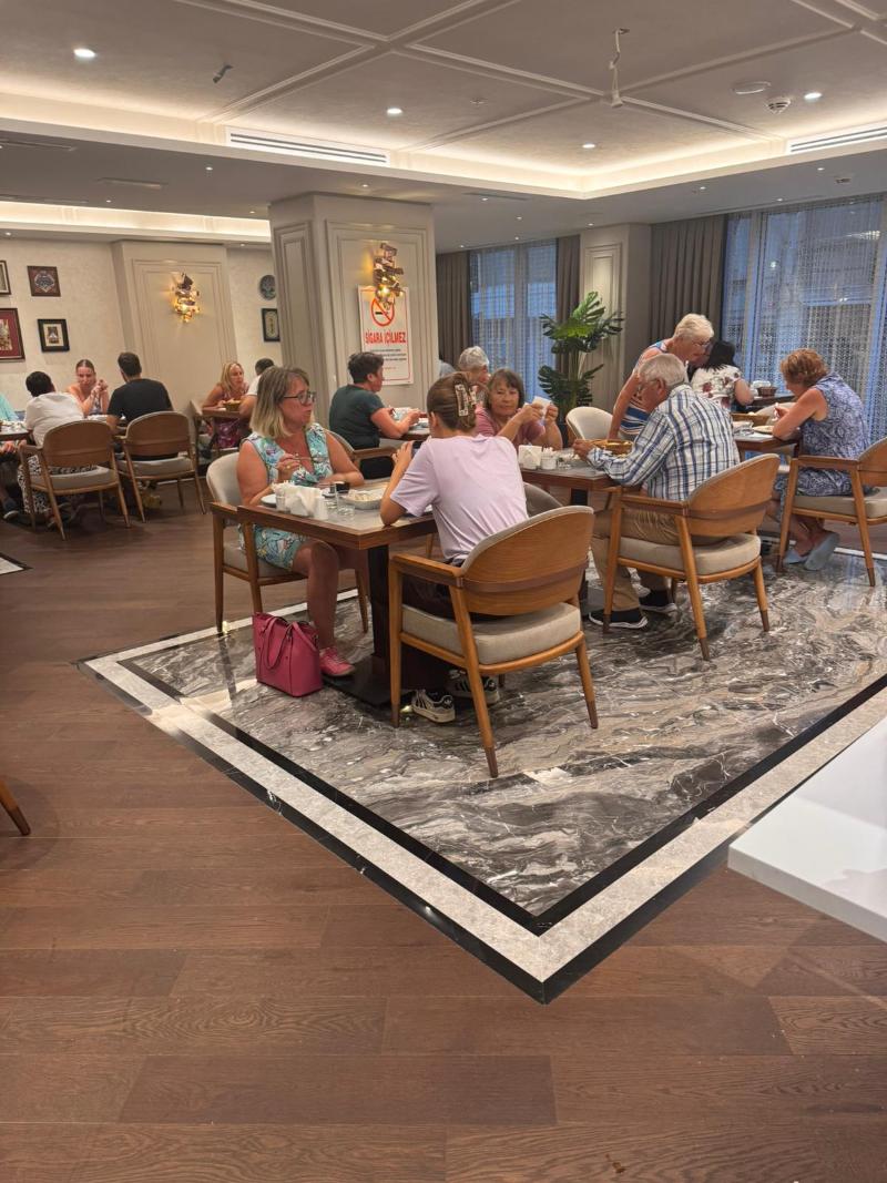 Grand Hilarium Hotel - Restoran
