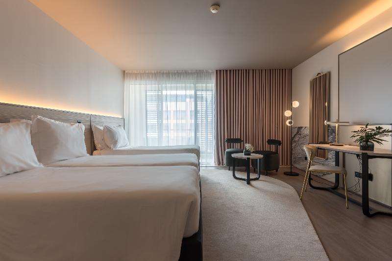 Azoris Royal Garden Leisure & Conference Hotel - Oda