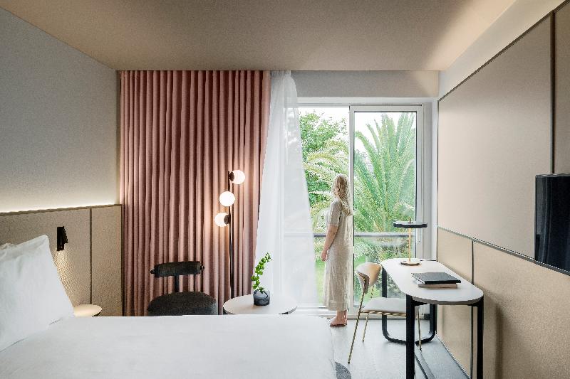 Azoris Royal Garden Leisure & Conference Hotel - Oda