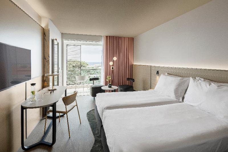 Azoris Royal Garden Leisure & Conference Hotel - Oda