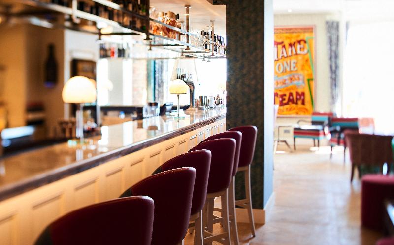 Brighton Harbour Hotel - Bar