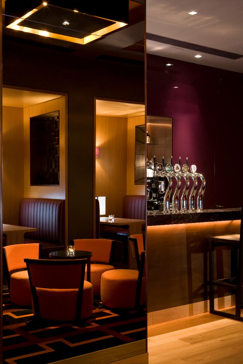 Fitzwilliam Belfast - Bar