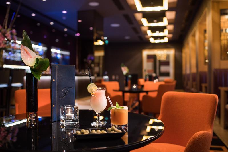Fitzwilliam Belfast - Bar