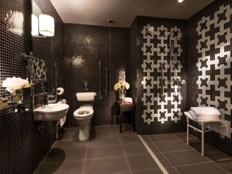 Fitzwilliam Belfast - Oda