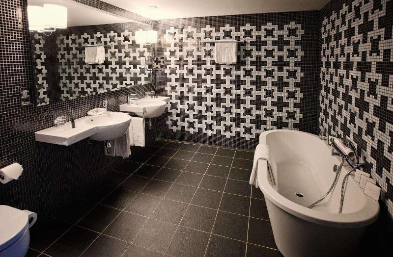 Fitzwilliam Belfast - Oda