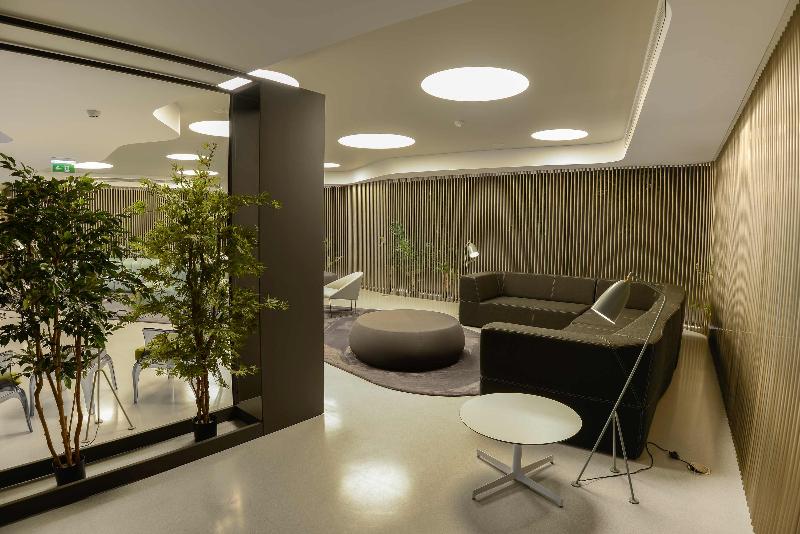 Azoris Angra Garden - Plaza Hotel - Lobi