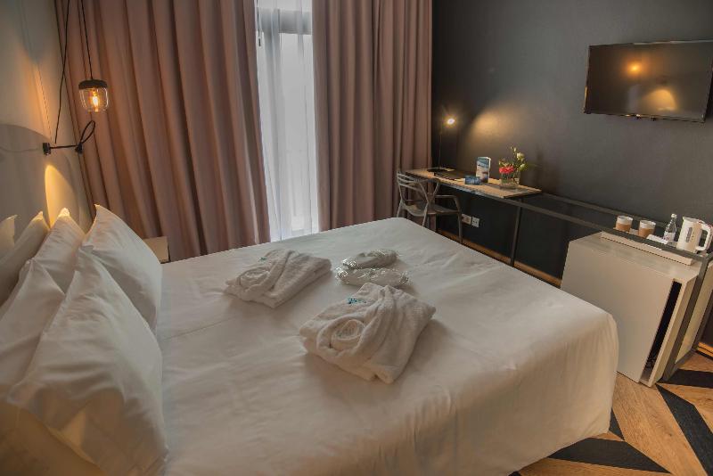 Azoris Angra Garden - Plaza Hotel - Oda