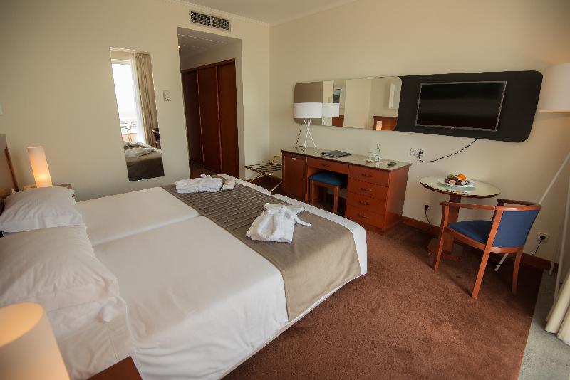 Azoris Faial Garden - Resort Hotel - Oda