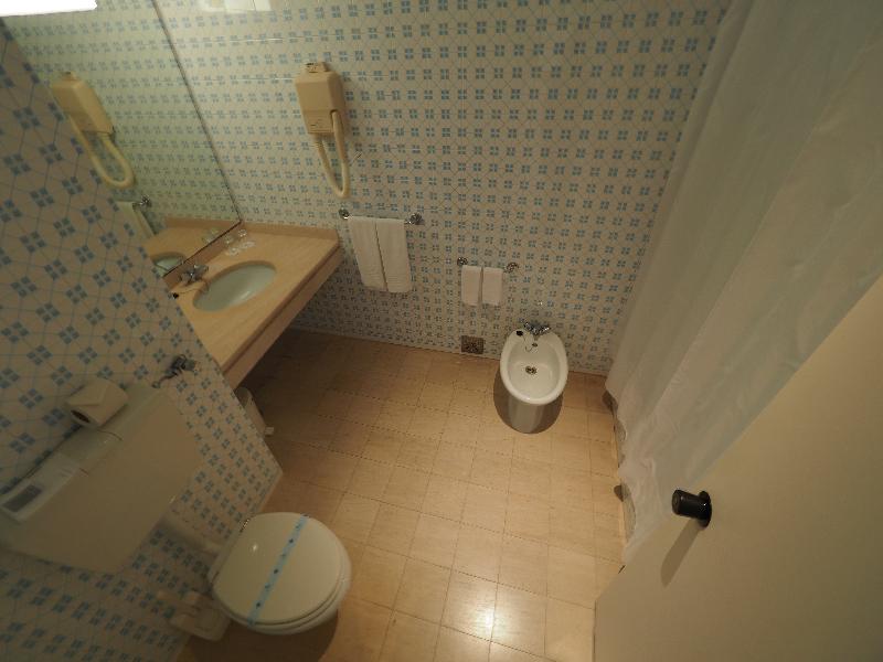 Azoris Faial Garden - Resort Hotel - Oda
