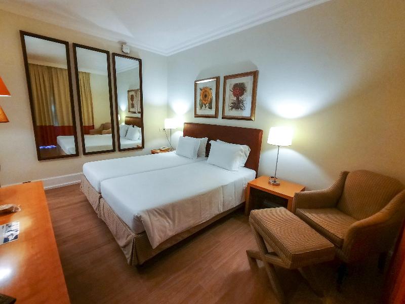Azoris Faial Garden - Resort Hotel - Oda