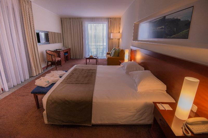 Azoris Faial Garden - Resort Hotel - Oda