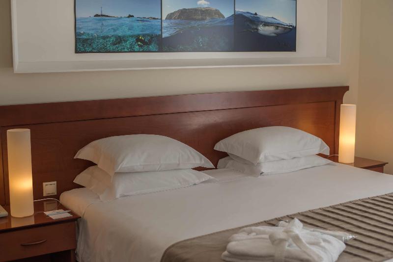 Azoris Faial Garden - Resort Hotel - Oda