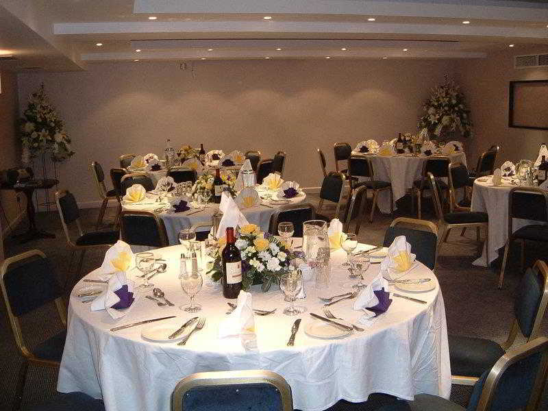 Donnington Manor Hotel fotoÄŸrafÄ±