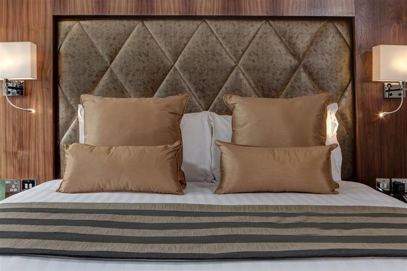 Donnington Manor Hotel - Oda