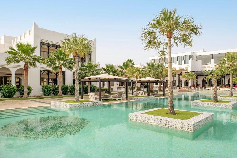 Sharq Village & Spa - Havuz