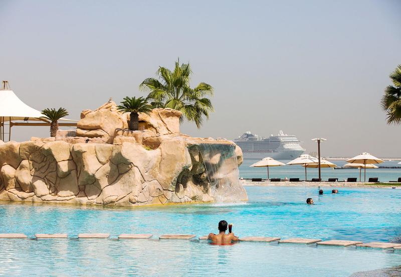 Sharq Village & Spa - Havuz