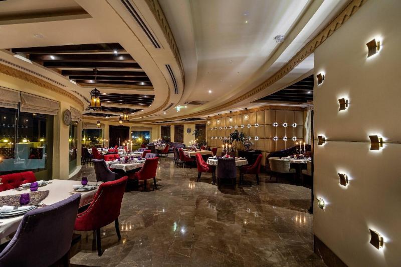 Sharq Village & Spa - Restoran