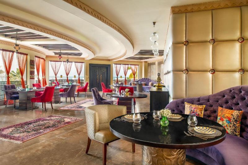 Sharq Village & Spa - Restoran
