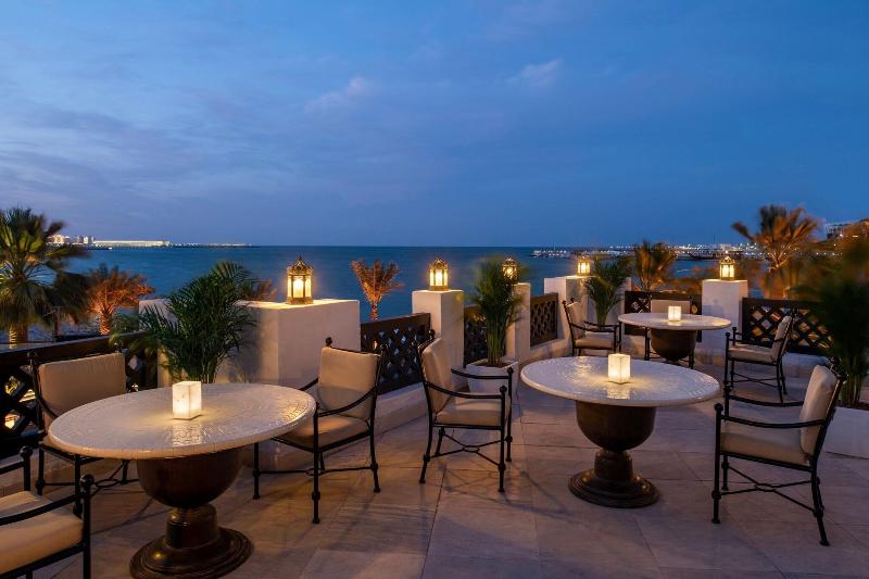 Sharq Village & Spa - Restoran