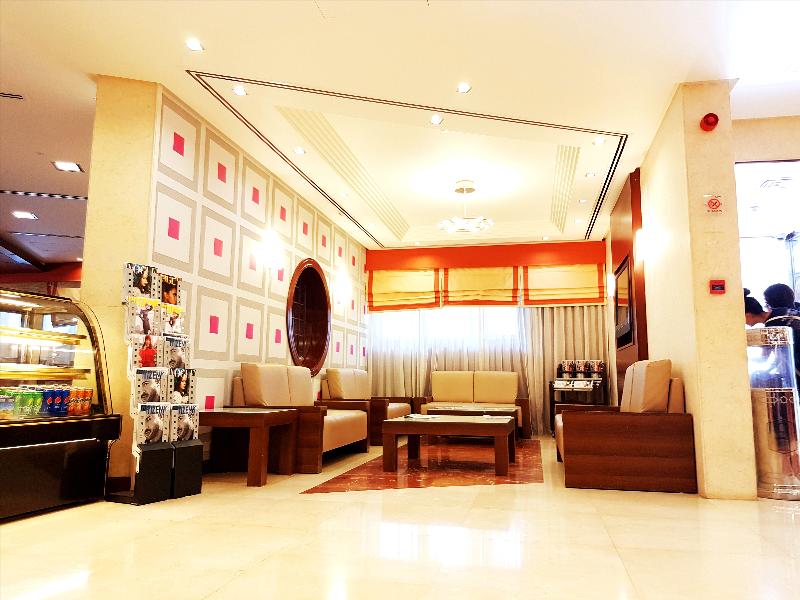 Tulip Hotel Apartment - Lobi