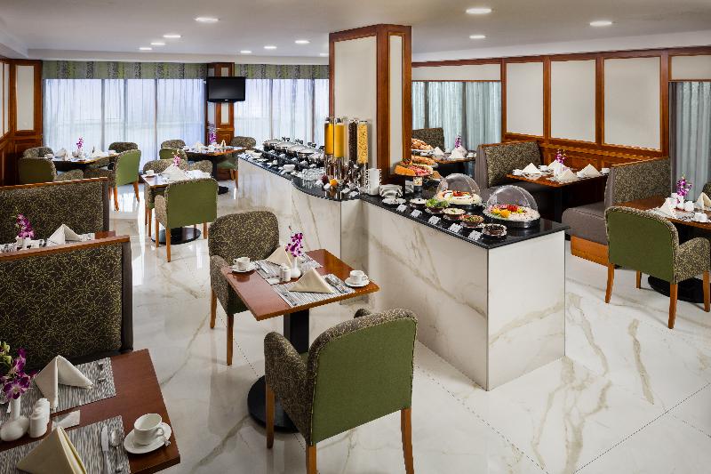 Savoy Park Hotel Apartment - Restoran