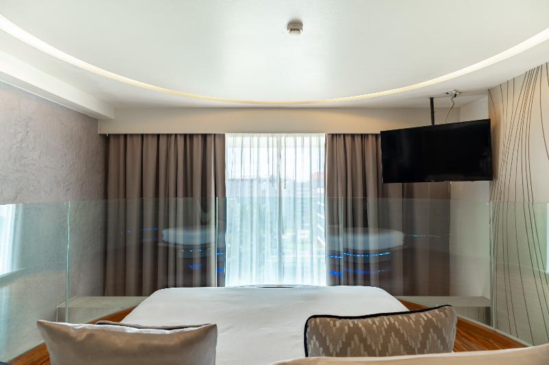 Hotel Baraquda Heeton by Compass Hospitality - Oda