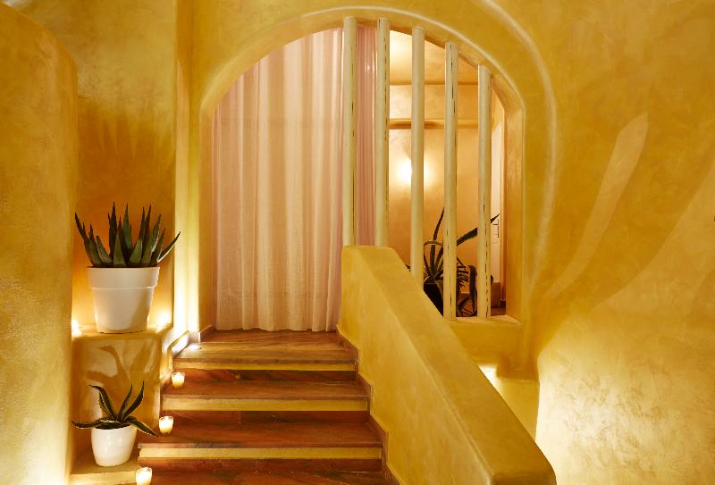 Gold Suites - Genel