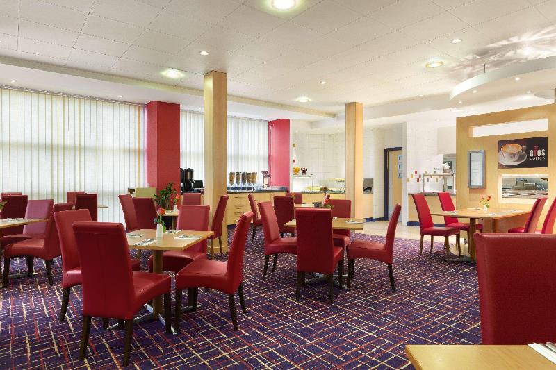 Ramada London North M1 - Genel